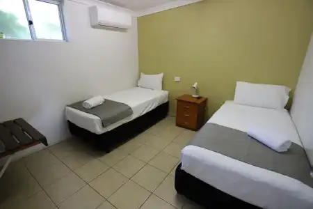 Tropic Coast Motel - 141