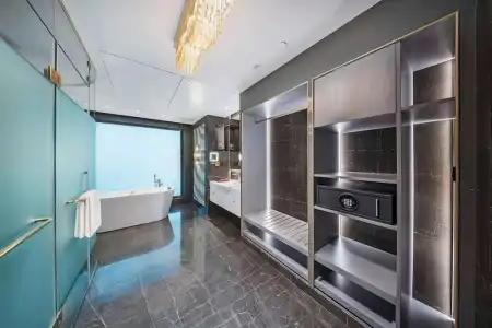Radisson Blu & Suites GRT Chennai - 102