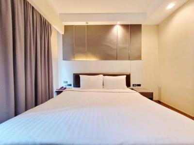 Citin Sukhumvit 11 Nana Bangkok by Compass Hospitality - 5