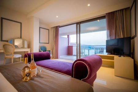 Balcony - Adults Only - 106