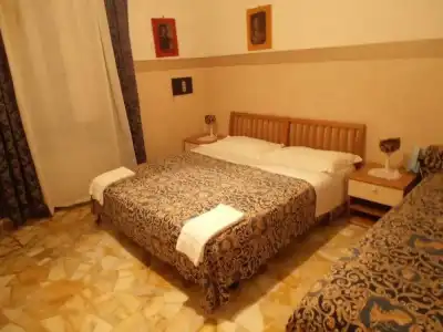 Souvenir - 21