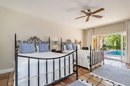 Grandview Gardens - 33