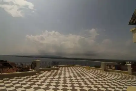 Salena Plaza - 5