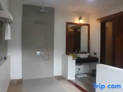 Try Palace Resort & Spa - 19