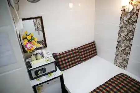 Philippine Hostel - 24