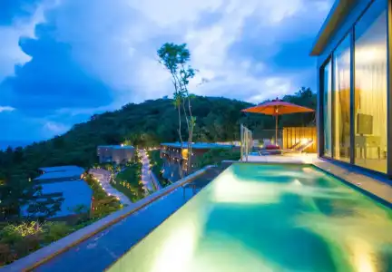 SUNSURI PHUKET, Nai Harn Beach - 9