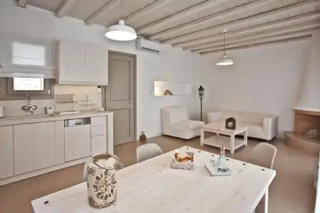 White Tinos Luxury Suites - 138