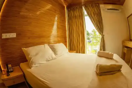 Perla Dhangethi - 116