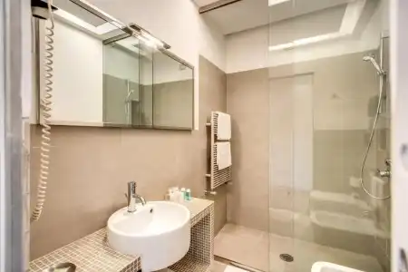Boutique Rome Inn - 7