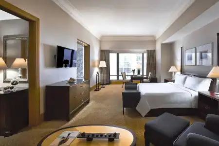 The Ritz-Carlton Jakarta, Mega Kuningan - 1