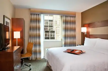 Hampton Inn Manhattan Grand Central - 3
