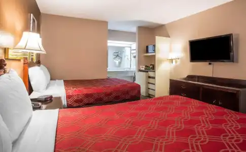 Budgetel Inn & Suites - 6