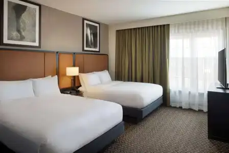 DoubleTree Suites by Hilton Lexington - 92