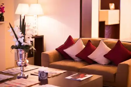 The Park City Grand Plaza Kensington - 4