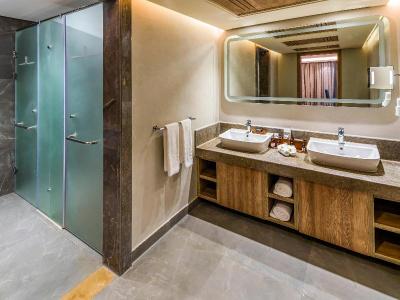 Rixos Premium Magawish Suites and Villas - 53