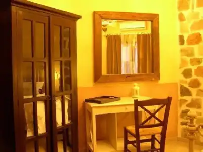 Mythos Guesthouse - 54