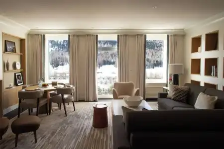 Grand Kronenhof - 240