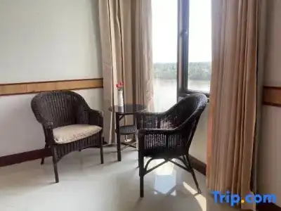 Suntara Wellness Resort & - 100
