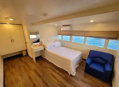 The Maverick Surf and Dive Boutique - 3