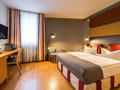 Mercure Berlin Zentrum - 3