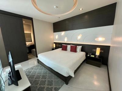 Sorin Boutique - 64