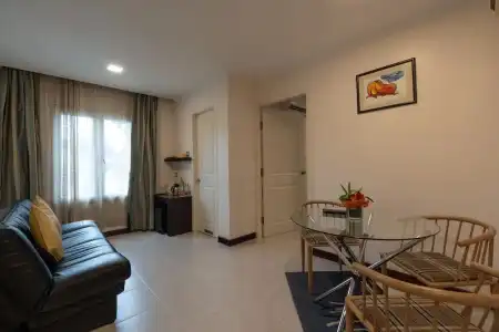 37th Crescent - 68