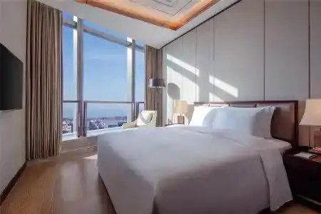Hilton - 161