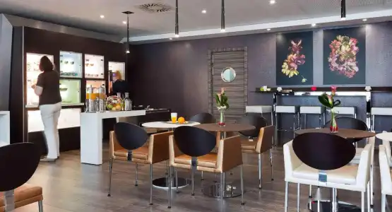 Novotel Suites Malaga Centro - 11