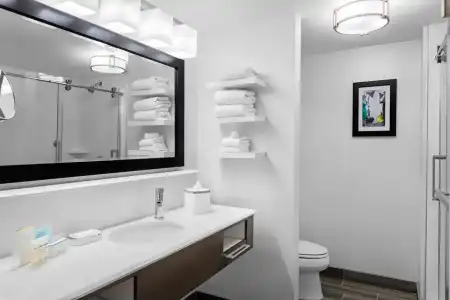 Hampton Inn & Suites Los Angeles/Hollywood - 60