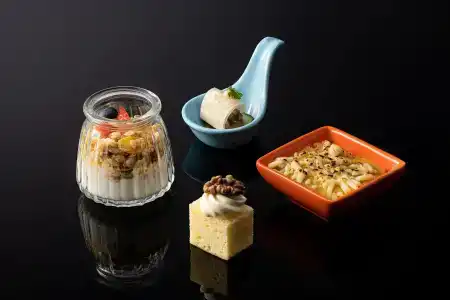 HUALUXE Shanghai Changfeng Park by IHG - 10