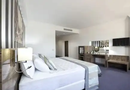 Ramada & Suites by Wyndham Edirne - 32