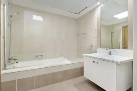 Lux Bnb Executive Tower Business Bay - 6