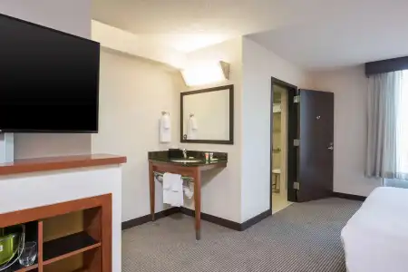 Hyatt Place Lexington - 5