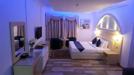 Bahrain International - 42