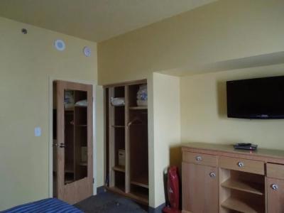 The Atrium Resort, Virginia Beach by Vacatia - 3