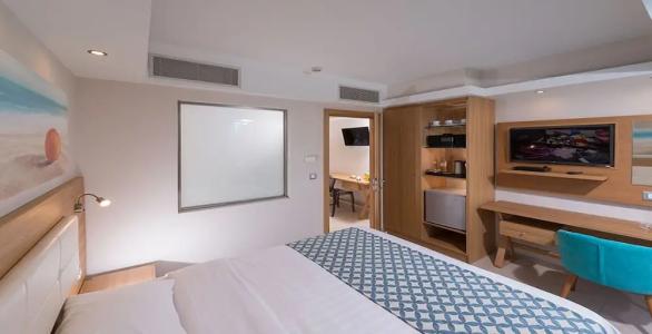 Royal & Imperial Belvedere Resort - 110