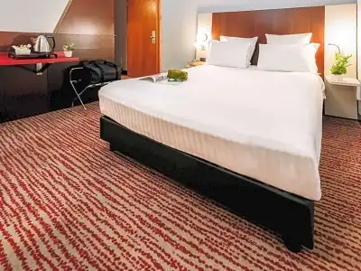 Mercure Rome Piazza Bologna - 49