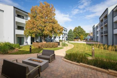 Courtyard Denver Central Park - 18