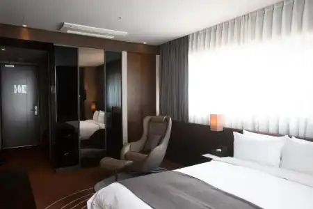 Best Louis Hamilton Haeundae - 104
