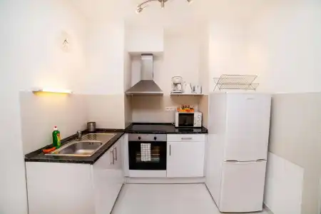 Prince Apartments - 26