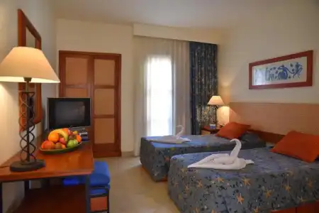 Marina Plaza, Tala Bay - 41
