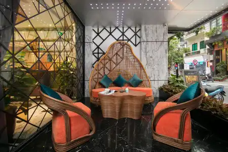 Aurora Premium - A Lifestyle - 15