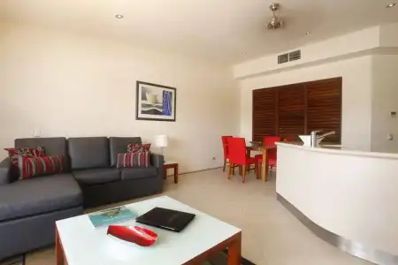 Saltwater Luxury Apartments - 47