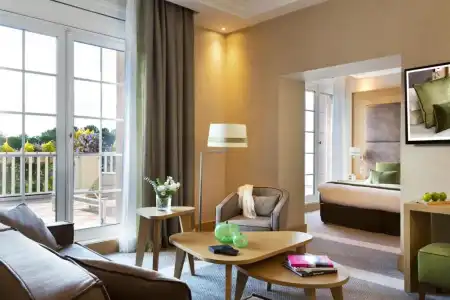 Hôtel Barrière L'Hôtel du Golf Deauville - 88