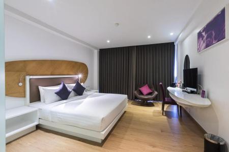 Icon Bangkok Sukhumvit 2 - 9