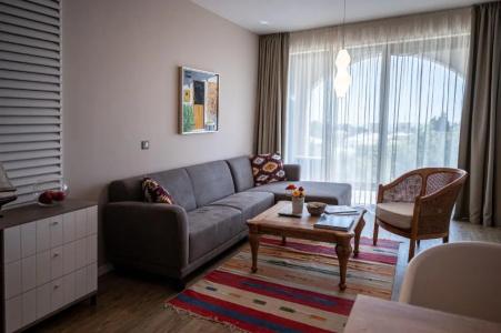 Romance & Family Suites - 137
