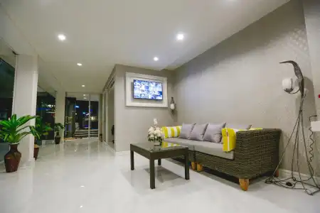 Hua Hin White Villa - 1