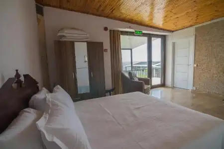 Palm Beach Şi̇le - 1
