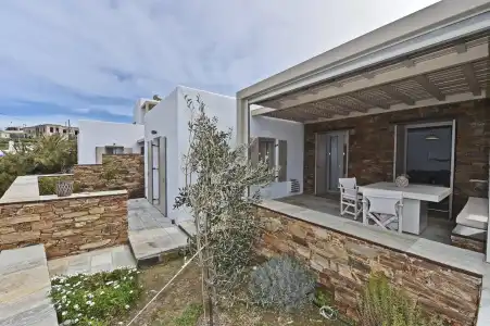 White Tinos Luxury Suites - 31