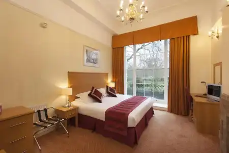 The Goodenough London - 8
